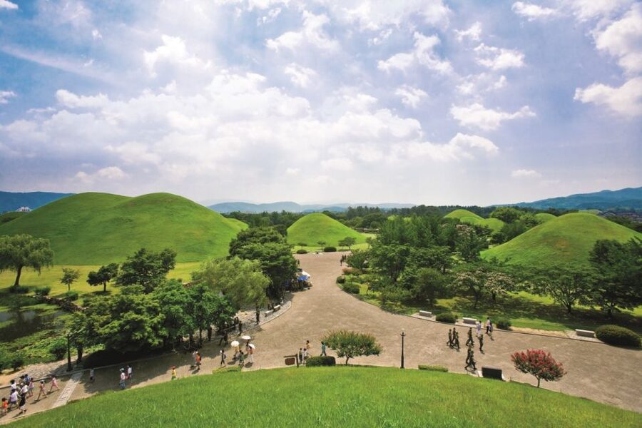 Gyeongju: UNESCO Heritage Tour Including Bulguksa Temple - Gyochon Village and the old Choi family home