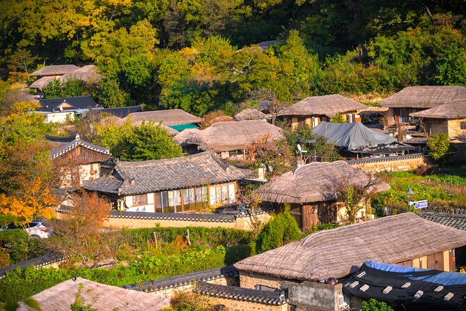 Gyeongju UNESCO World Heritage Guided Day Tour from Busan - Donggung Palace and Wolji Pond after dark