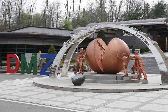 Half Day DMZ tour & drop off at Incheon airport (private group) - Unification Village adds a short break