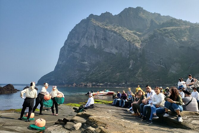 Half or Day Tour For Cruise customers arriving at Gangjeong Port - Seongeup Folk Village and old island life