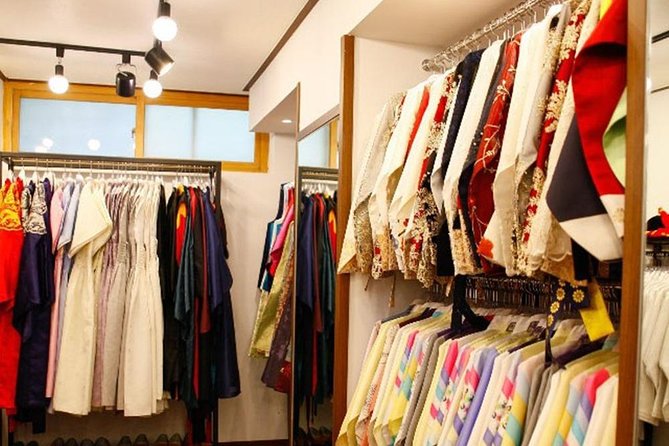 Hanbok rental, hanbok experience - Why the timing matters