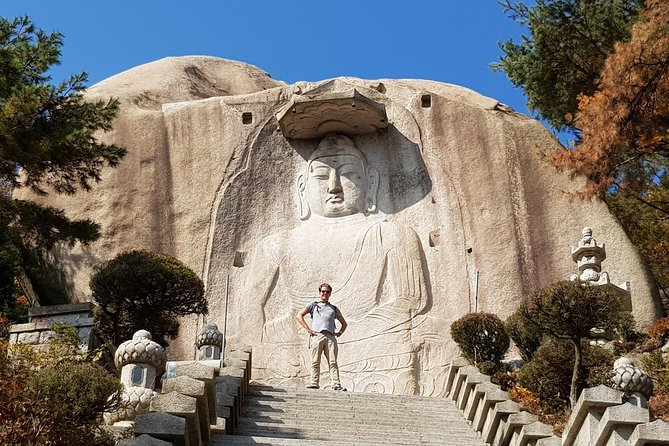 Hike at Mt. Bukhansan National Park with professional Guide(including Lunch) - Lunch on the mountain, not a restaurant stop