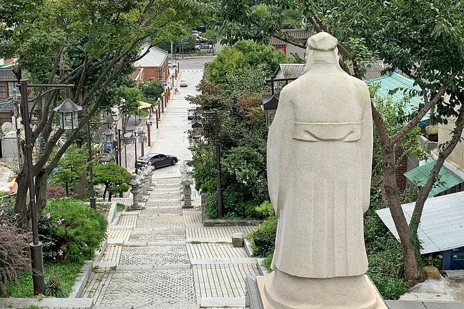 Incheon Port History Tour by 19th Century Electric Car, KTourTOP10 - Chinatown and the Jjajangmyeon Museum