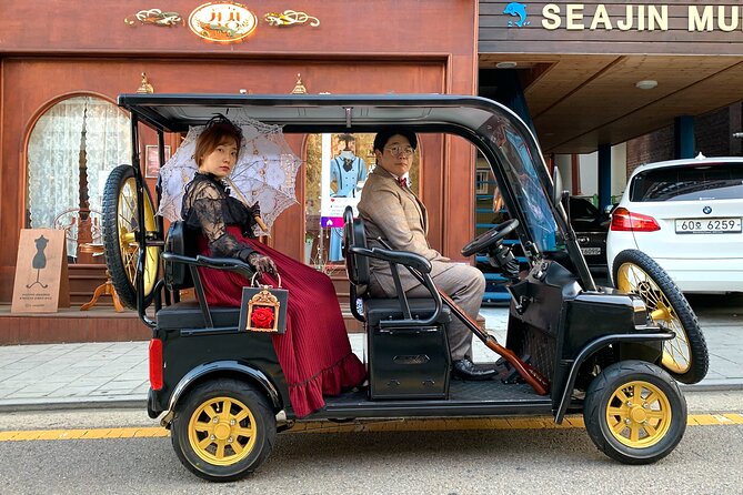 Incheon Port History Tour by 19th Century Electric Car, KTourTOP10 - Donghwa Village and the fairytale streets