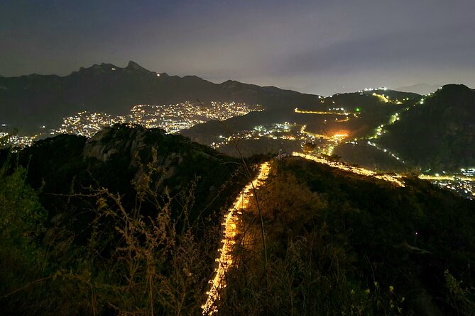 Inwangsan hike & historical sites - Korean snacks and the personal guide factor