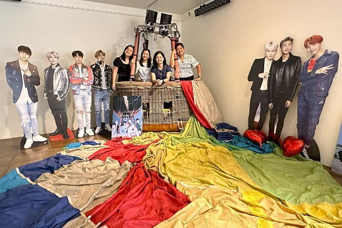 Jeju BTS & K-drama Fans Small Group Tour incl. Snoopy Garden - A K-drama day with a real Jeju backbone