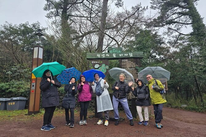 Jeju Eastern Cultural Exploration Day Tour - Seongeup Folk Village: a final look at inland Jeju