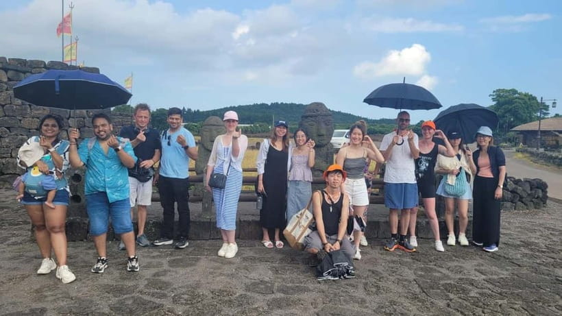 Jeju: Eastern UNESCO and Must-See Spots Tour - Seongsan Ilchulbong: the day’s big view and biggest walk