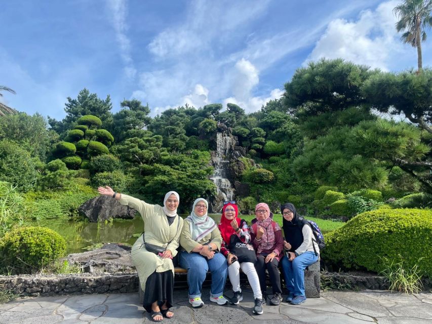 Jeju: Eastern UNESCO Sites Tour with Haenyeo Show - Who should book this Jeju tour
