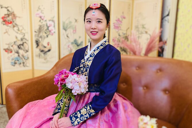 [Jeju] Hanbok Private guide tour & photo session in beautiful Yongduam rock, - What you receive after the photo walk