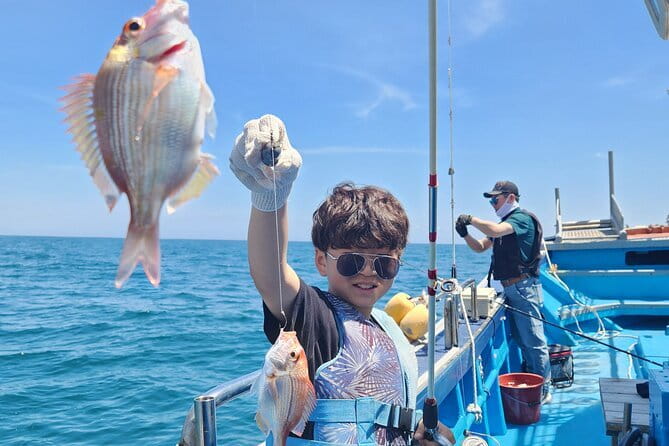 Jeju Hidden Gem Sea Boat Fishing Tour with Lunch - Why this short fishing trip works so well in Jeju