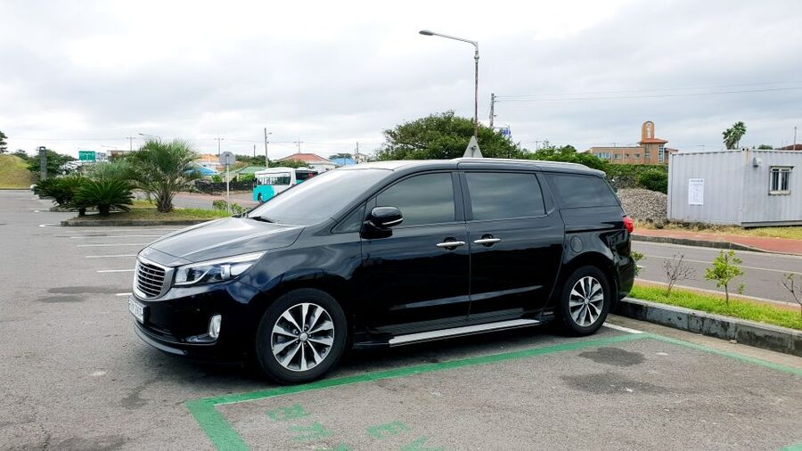 Jeju Island: Customized Private Full-Day Van Tour - Ilchul Land adds gardens, tea, and an easier walk