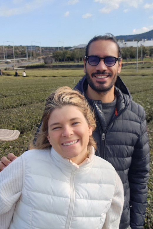 Jeju Island: Full-Day Customizable Private Guided Car Tour - Markets, souvenirs, and ordinary Jeju life