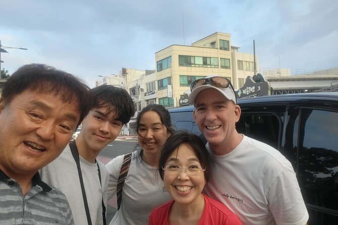 Jeju island Jumbo Taxi Private Tour with Mr.Hong South of Jeju - Soesokkak Estuary and the meeting of fresh water and sea
