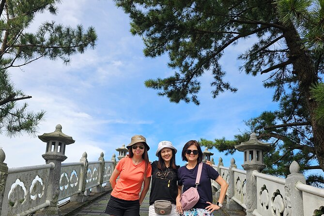 Jeju island Jumbo taxi Private Tour with Mr.Hong west of jeju - How the driver shapes the day
