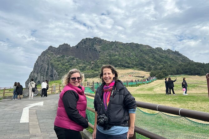 Jeju Island Popular Sightseeing Private Car Charter Tour 5/9hours - Building an East Jeju day around Seongsan