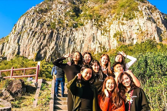 Jeju Island Private Half day Transport : South / West - Cheonjiyeon and Cheonjeyeon, two different waterfall stops
