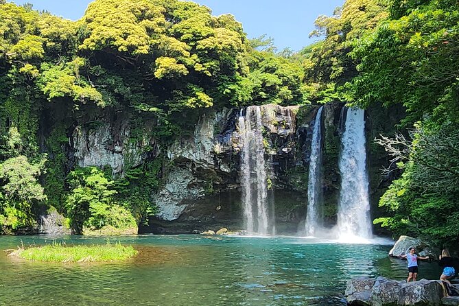 Jeju island Southern UNESCO Day Tour With Hallasan MT - Key points at a glance