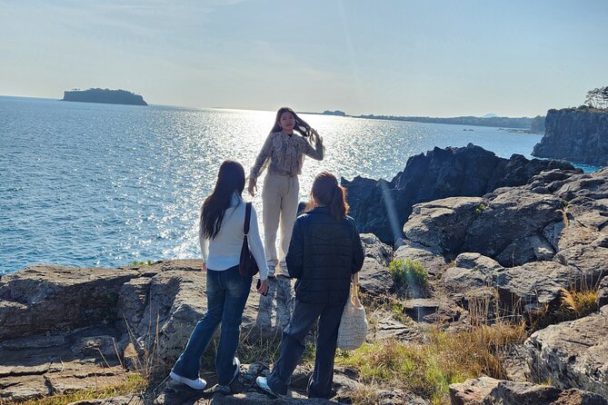 Jeju island Southern Unesco Mt.halla ONE day Bus Tour - Eongdeongmul Valley: a quiet basalt pause