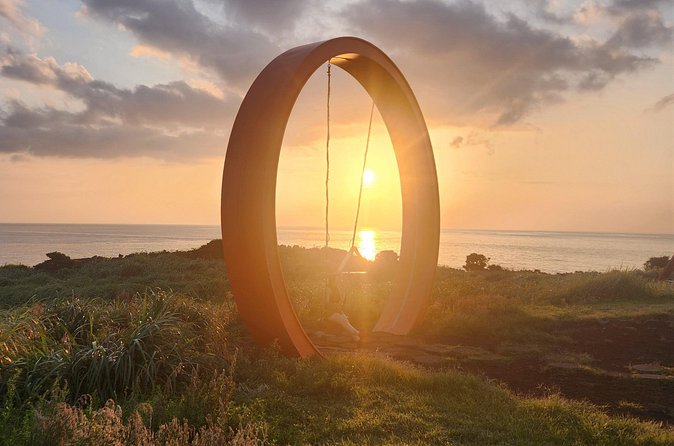 Jeju island Sunrise Tour Early Morning with Hotel Pickup - Arriving at Seopjikoji before the crowds