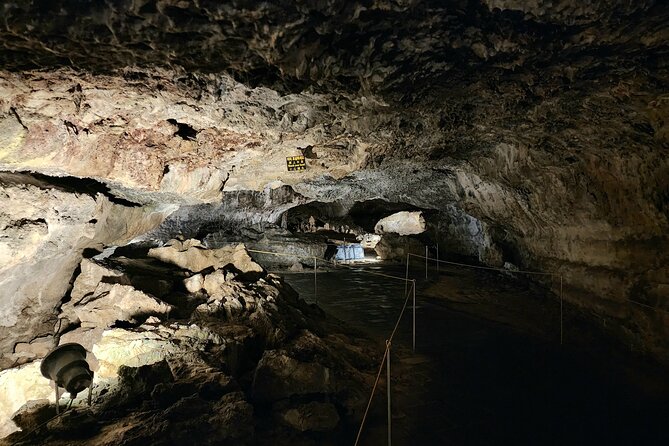 Jeju Premium Small Group UNESCO Day Tour - West Course - Hyeopjae Beach is beautiful but brief