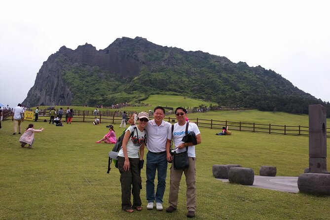 Jeju Private Half-Day Tour - UNESCO SITE Seongsan illchulbong - Manjanggul turns Jeju’s volcano inside out