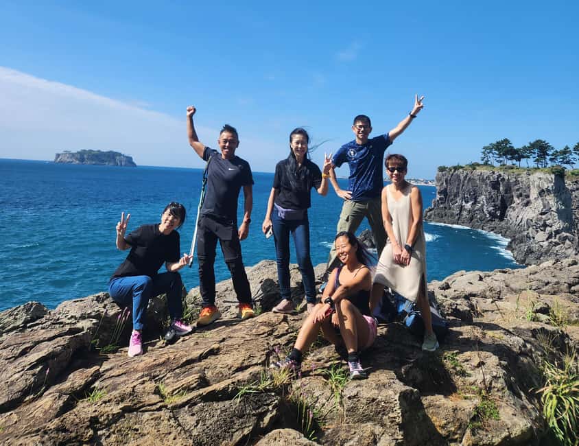 Jeju Private Taxi Tour with a Licenced English Guide-Driver - The south and west route: mountains, cliffs, gardens, and water