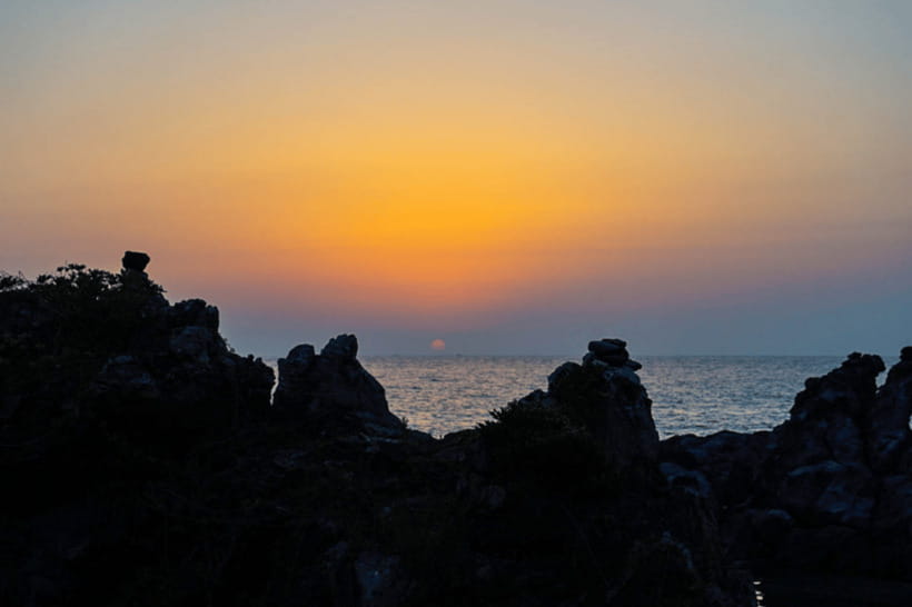 Jeju: Sunset Tour Olle Trail Walking Tour with Hotel Pickup - A coastal sunset walk instead of a crowded viewpoint