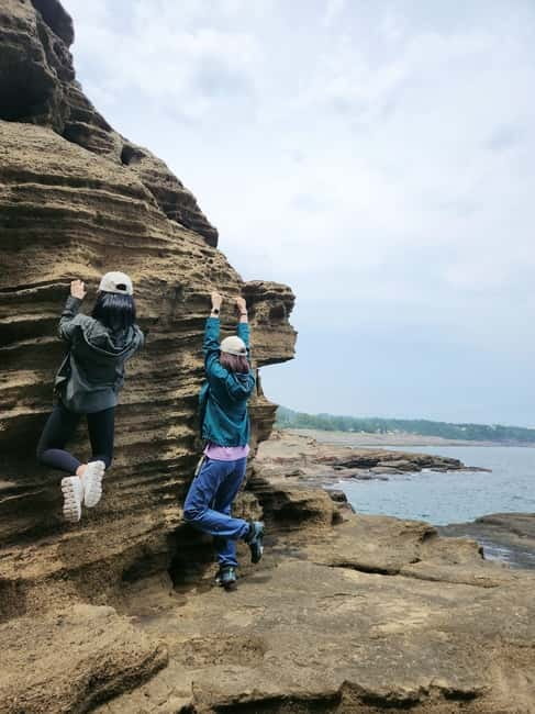 Jeju: West & South Full-Day Authentic Tour - The guide can shape the whole day