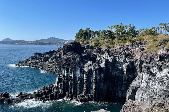 Jeju Western and Southern Routes Sightseeing Day Tour - Cheonjeyeon Falls gives you three drops for one admission