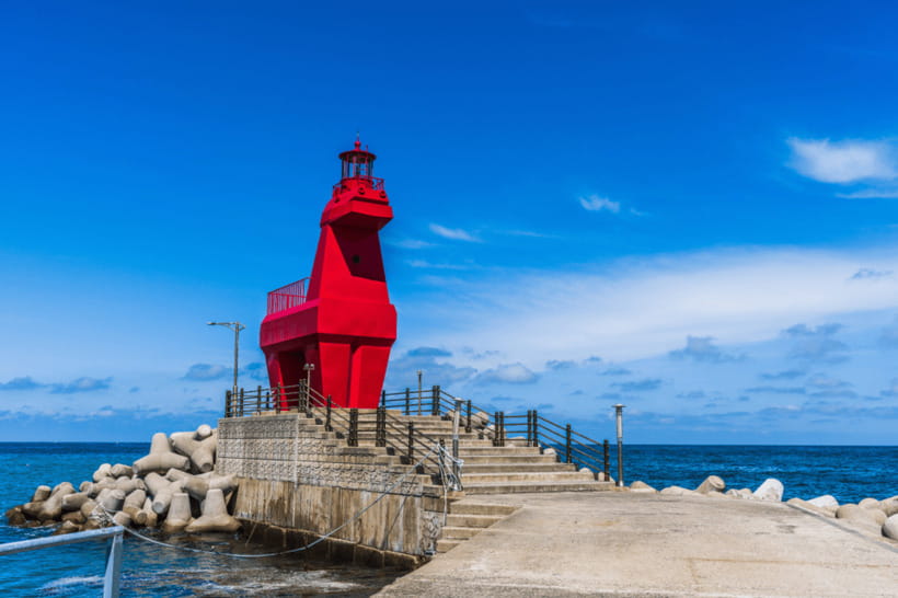 Jeju: Western Jeju K-Drama Spots Tour with Hotel Pickup - Sindo Port and a working coastal setting