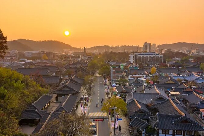 Jeonju Hanok Village Full-Day Tour: Jangtaesan Autumn Foliage - Why Jeonju and Jangtaesan work so well together