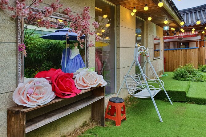 Jeonju Hanok Village Hanbok Rental Experience Hanboknam - Four hours around Jeonju Hanok Village