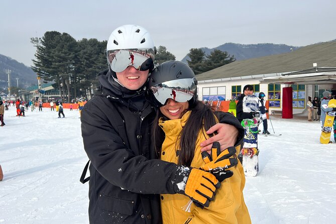 Jisan Ski Resort from Seoul by Shuttle(Opt Winter Skiing Package) - What the package includes, and what it does not