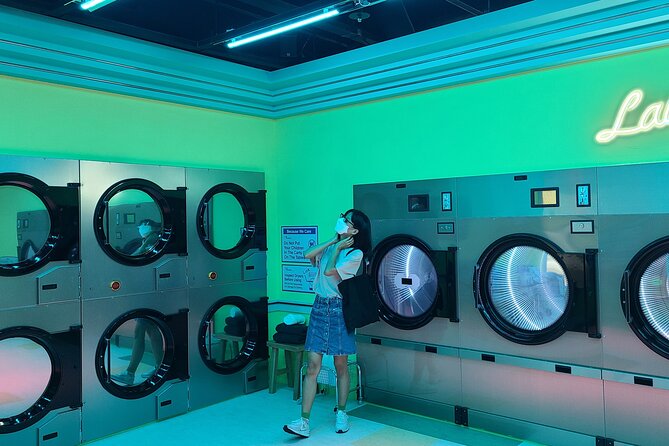 K-POP Experience in Seoul: Real K-POP Agency & Fan Culture - The guides are a big part of the value