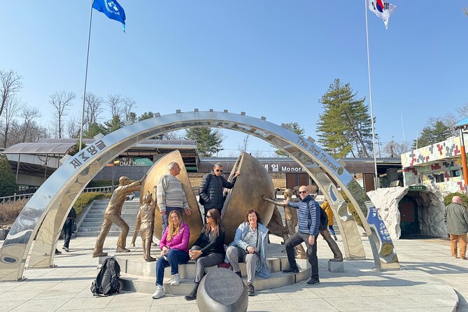 Korea DMZ Private Tour with War Memorial Tour as Service - Key points to know before booking