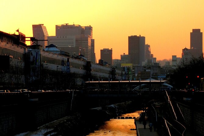 [KoreaByLocal] Authentic Seoul Night Walk and Chicken & Beer - Gwanghwamun Square and the story of modern Seoul