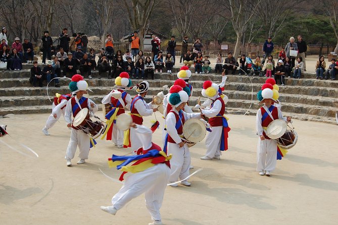 Korean Folk Village Afternoon Tour from Seoul - How the guide changes the experience
