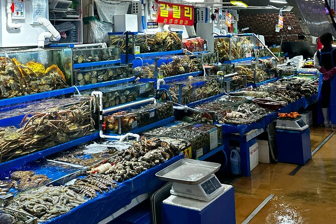 Korean Market Adventure with Chef Yie - Noryangjin Fish market - Starting at Seoul’s Noryangjin Fish Market