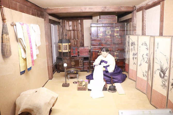 Korean UNESCO World Heritage Tour including Gyeongju, Andong and Daegu(2N3D) - Day 3: Haeinsa Temple and the Tripitaka Koreana