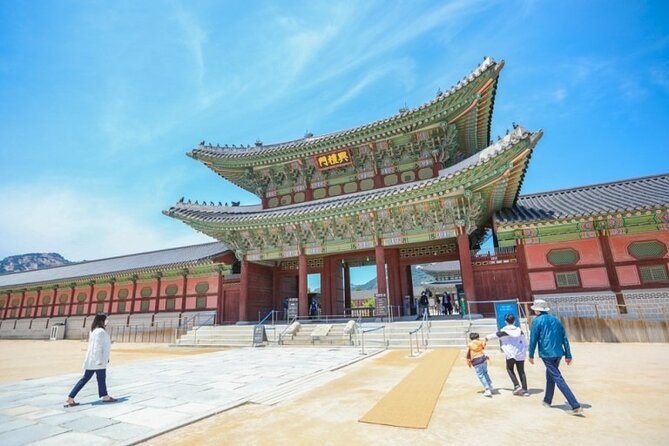 Layover & Stopover in Seoul/private Tour - Bugak Palgakjeong Pavilion and Seoul from above
