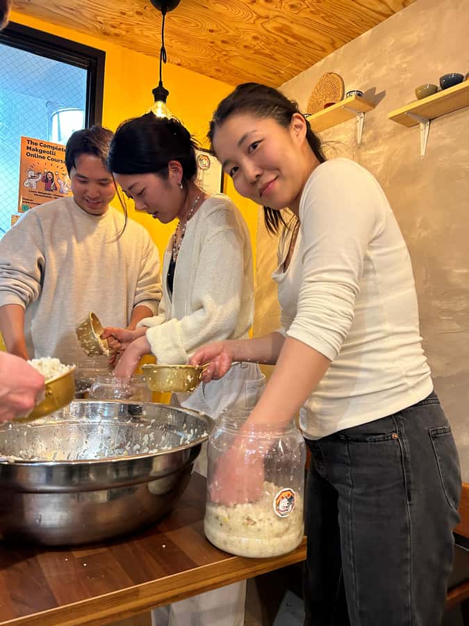 Learn and Craft Makgeolli in a Traditional Brewery - Taking home about 1.5 liters to ferment