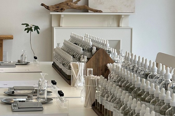 Make your K-scent perfume: Modern oneday class in Seoul - Three trial blends before the final bottle