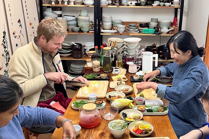 Master Korean traditional cooking with a Kimchi chef - Why the market walk makes this class different