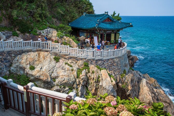 Mount Seorak and Naksansa Temple One Day Tour from Seoul - How demanding is the day?