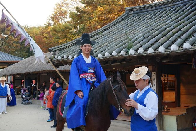 Namhansanseong UNESCO Historical Sites and Korean Folk Village-Private Tour - What your guide adds at Namhansanseong