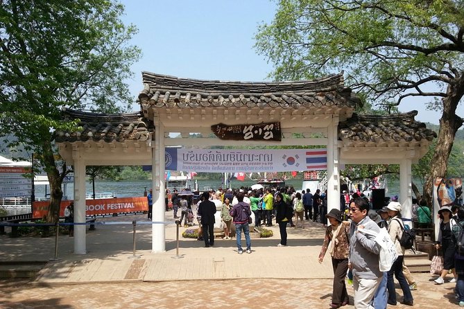 Nami Island and Petite France - Filming location - What the guides and driver add