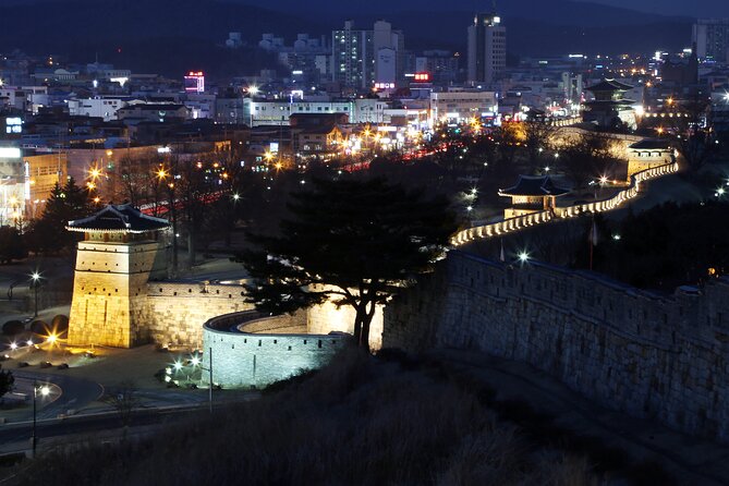 Night View Tour to Suwon Hwaseong Fortress from Seoul - Haenggung-dong and Haengnidan-gil