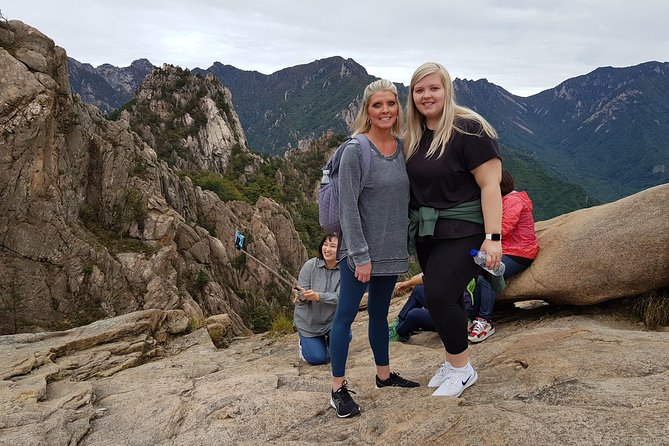 One-Day Tour for stunning Mt.Seoraksan from Seoul - What the private vehicle changes