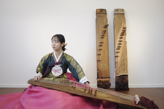 Play Gayageum in Hanbok Cultural Experience in Bukchon - Key points to know before you book